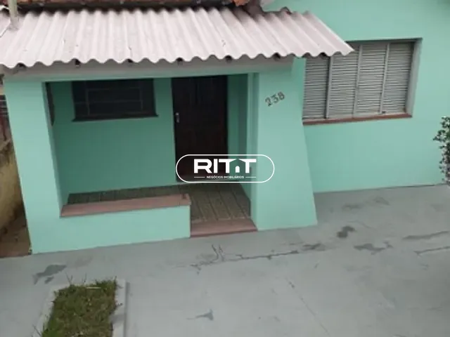 Casa com 400m² 2 quartos e 1 banheiro, à venda, no bairro Vila Norma em Valinhos