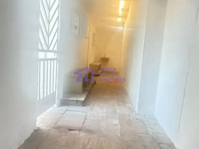 Casa com 202m², para alugar, no bairro Chácara Mafalda em São Paulo