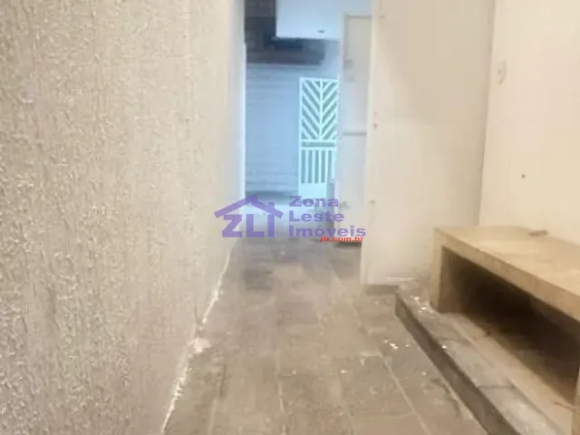 Casa com 202m², para alugar, no bairro Chácara Mafalda em São Paulo