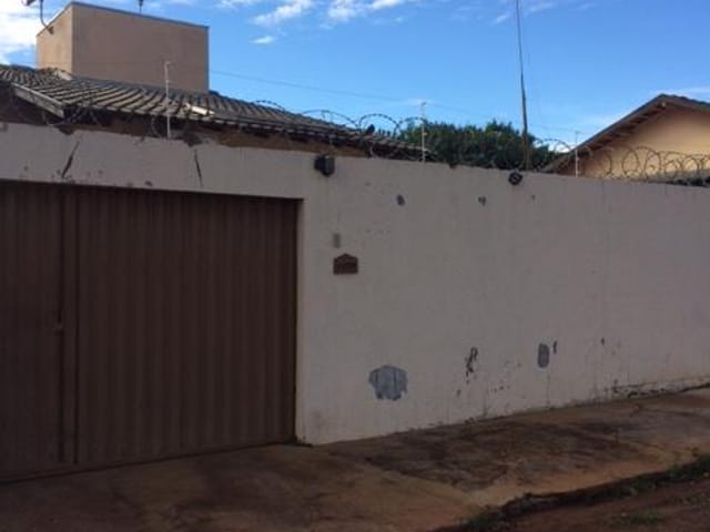 Foto do Casa - Casa à venda 3 Quartos, 1 Suite, 455M², Lourdes, Uberaba - MG | ZUCATO IMOBILIARIA LTDA