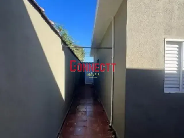 Casa com 250m² 3 quartos e 2 banheiros, à venda, no bairro Quintino Facci II em Ribeirão Preto