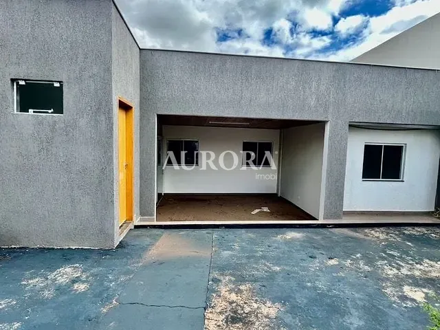 Casa com 340m² 1 quarto e 1 banheiro, à venda, no bairro Espanha em Londrina
