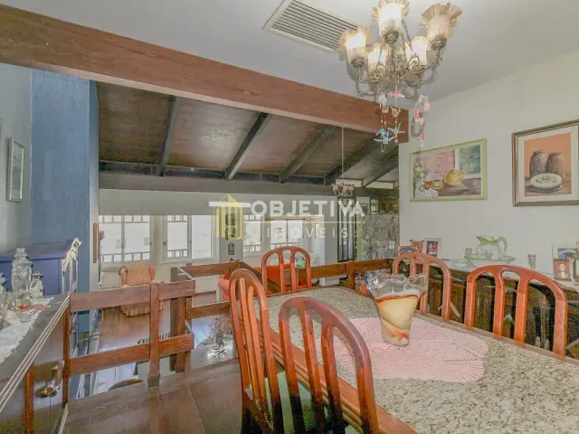 Casa 3 quartos e 1 banheiro, à venda, no bairro Chácara das Pedras em Porto Alegre