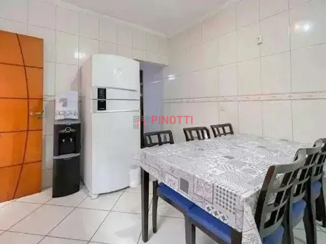 Casa 3 quartos e 1 banheiro, à venda, no bairro Planalto em São Bernardo do Campo
