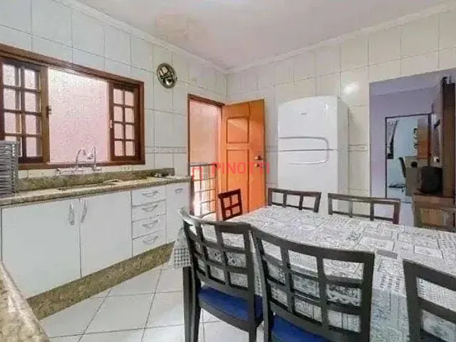 Casa 3 quartos e 1 banheiro, à venda, no bairro Planalto em São Bernardo do Campo