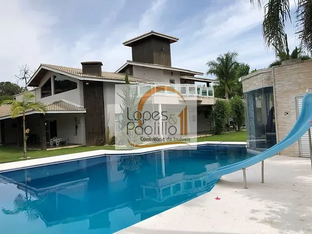 Casa com 6300m² 4 quartos e 5 banheiros, à venda, no bairro Rio Abaixo em Atibaia