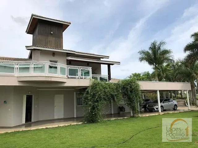 Casa com 6300m² 4 quartos e 5 banheiros, à venda, no bairro Rio Abaixo em Atibaia