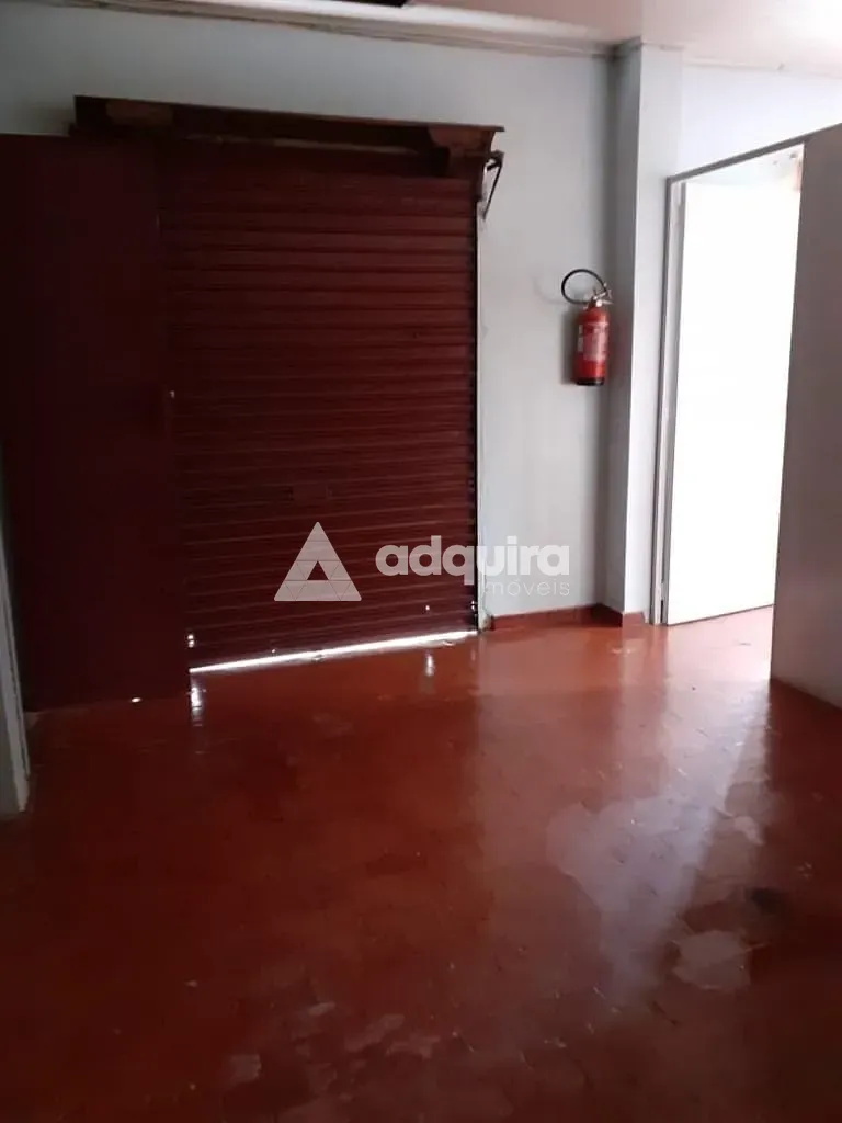 Casa, 1 quarto, 239 m² - Foto 2