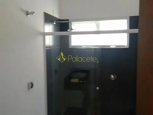 Casa com 1065m² 4 quartos e 3 banheiros, à venda, no bairro Borba em Pindamonhangaba