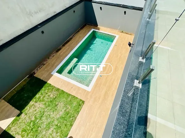 Casa com 300m² 3 quartos e 5 banheiros, à venda, no bairro Roncáglia em Valinhos