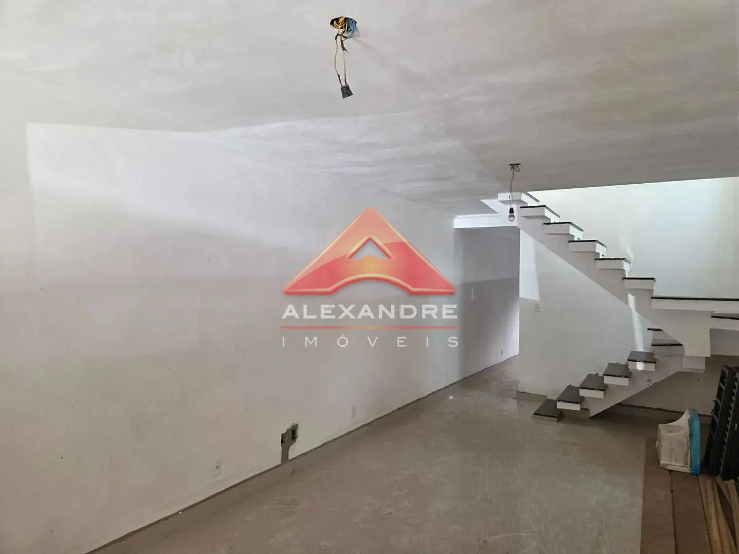 Casa, 3 quartos, 130 m² - Foto 1