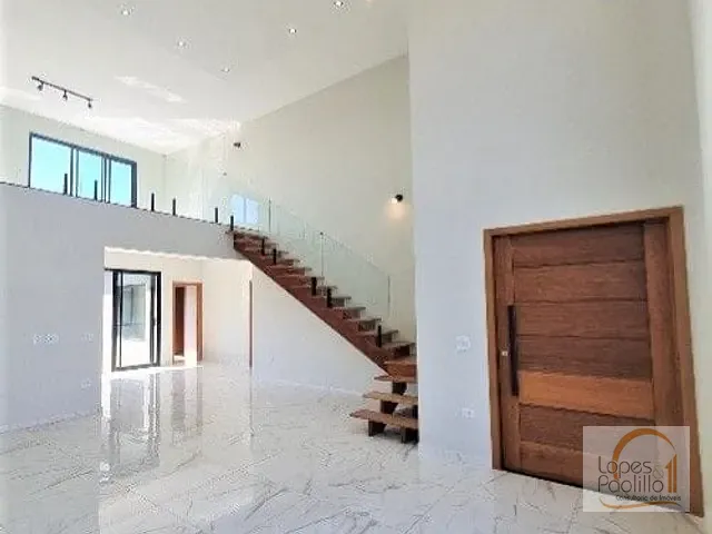 Casa com 360m² 3 quartos e 4 banheiros, à venda, no bairro Parque Imperador em Bragança Paulista