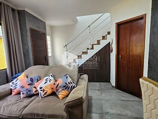 Foto do Casa-Casa em condomínio para venda em Chácara Seis de Outubro com 2 quartos, 60m²