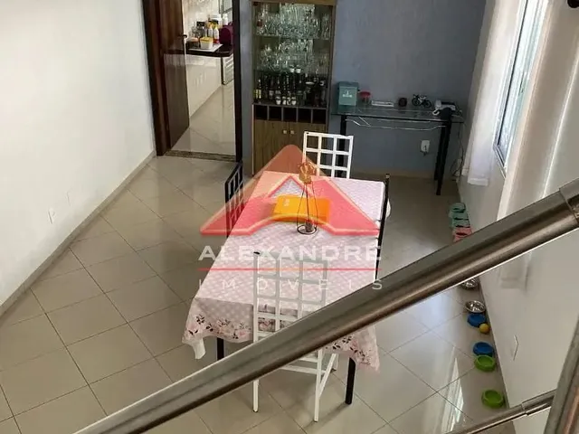 Casa com 125m² 3 quartos e 1 banheiro, à venda, no bairro Loteamento Residencial Vista Linda em São José Dos Campos