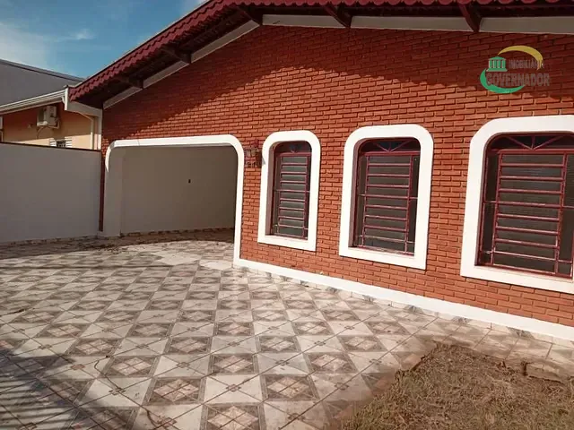 Casa com 118m² 4 quartos e 2 banheiros, para alugar, no bairro Jardim Eulina em Campinas