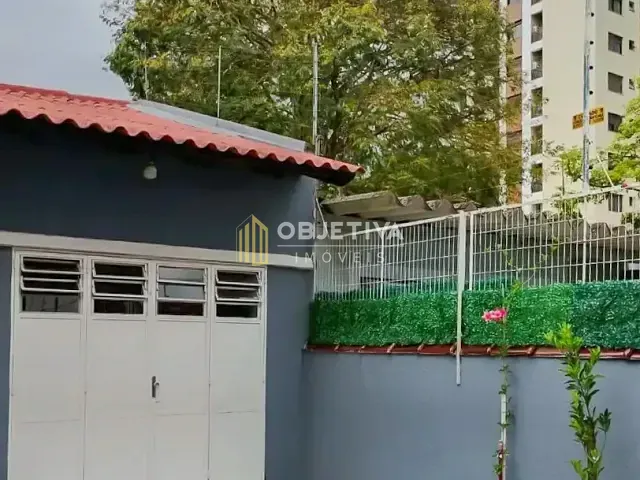 Casa com 258m² 3 quartos e 1 banheiro, à venda, no bairro Petrópolis em Porto Alegre