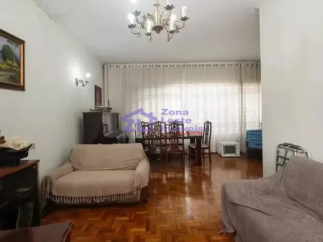 Casa com 317m² 3 quartos e 3 banheiros, à venda, no bairro Vila Carrão em São Paulo