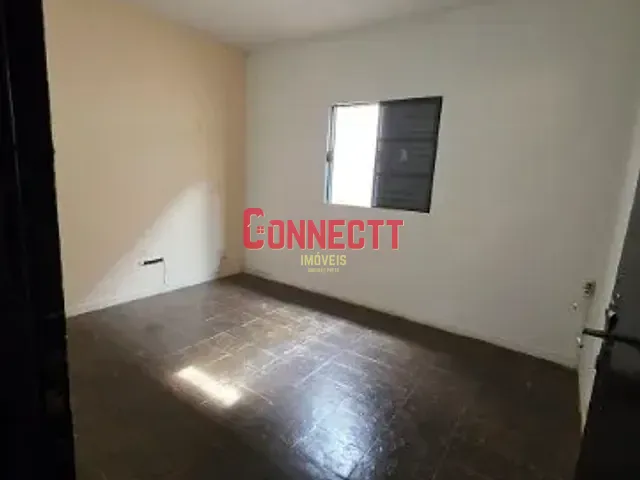 Casa com 200m² 2 quartos e 1 banheiro, à venda, no bairro Jardim Eugênio Mendes Lopes em Ribeirão Preto