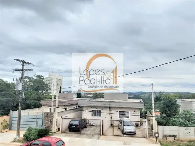 Casa com 118m² 2 quartos e 2 banheiros, à venda, no bairro Jardim Santo Antônio em Atibaia