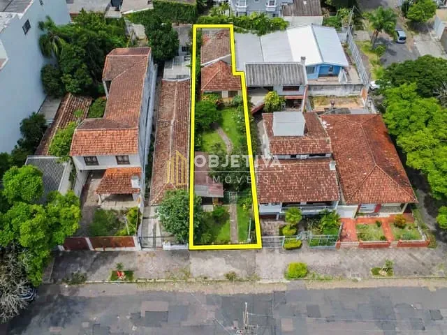 Casa 1 quarto e 1 banheiro, à venda, no bairro Azenha em Porto Alegre