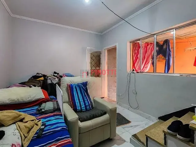 Casa 2 quartos e 1 banheiro, à venda, no bairro Jardim Brasília em São Bernardo do Campo