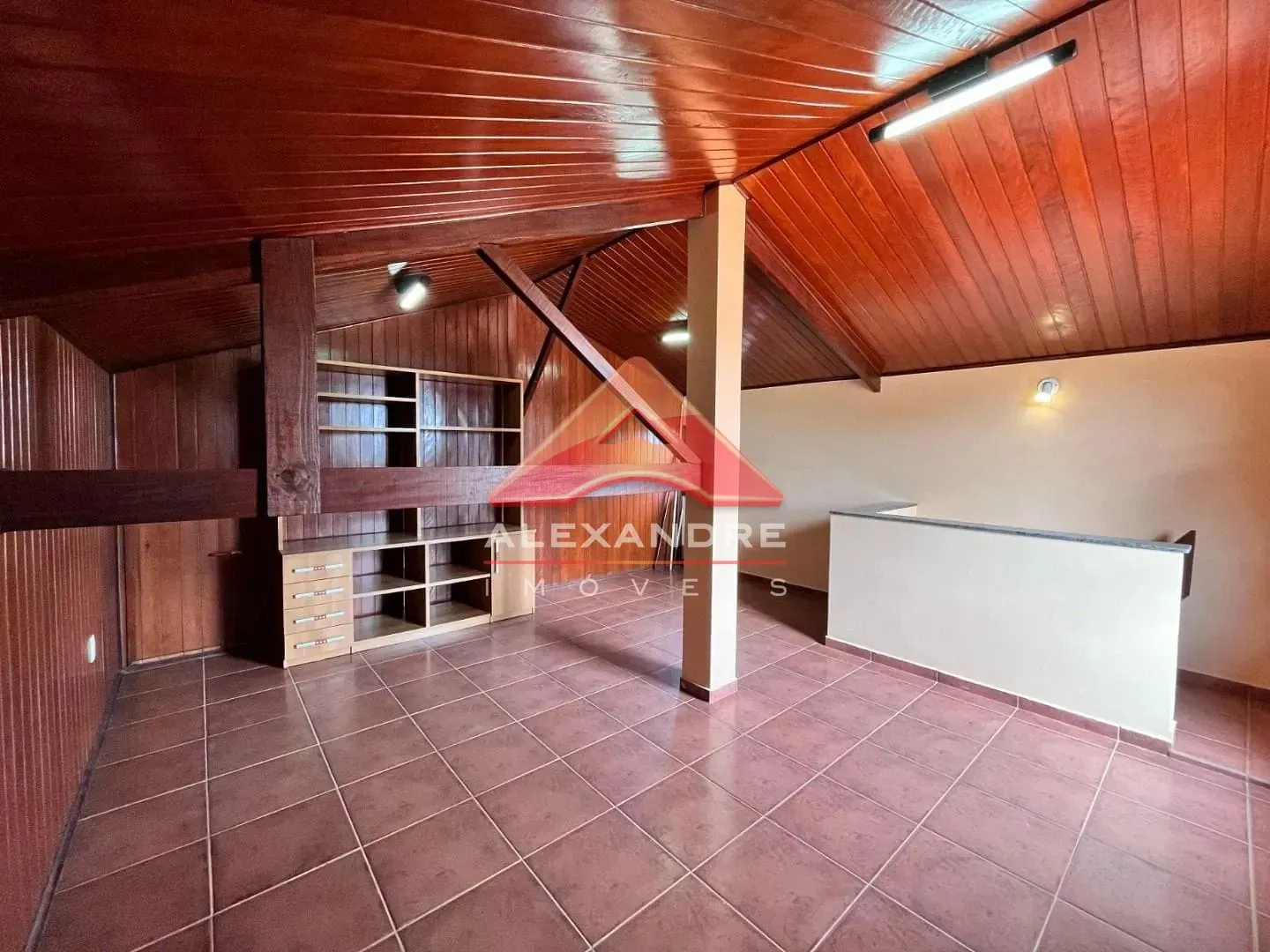 Casa, 3 quartos, 249 m² - Foto 38