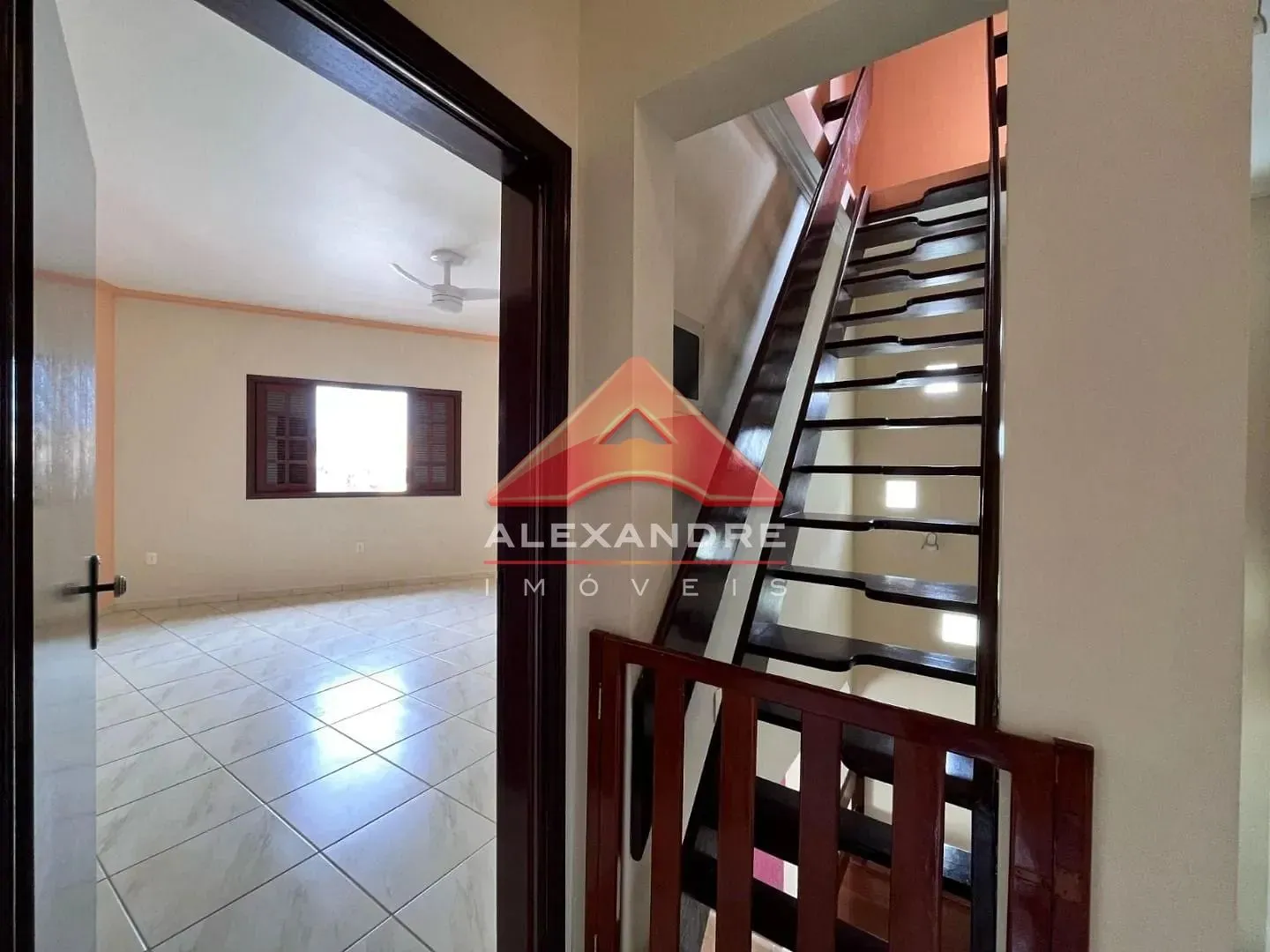 Casa, 3 quartos, 249 m² - Foto 22
