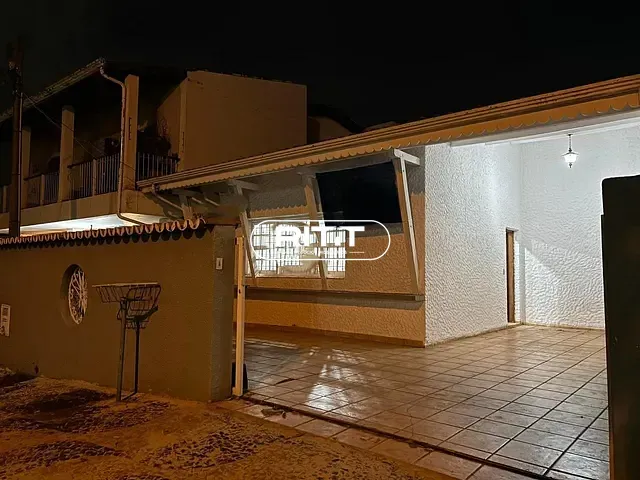 Casa 4 quartos e 2 banheiros, para alugar, no bairro Jardim Bela Vista em Campinas