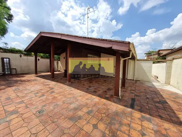 Casa com 450m² 7 quartos e 2 banheiros, para alugar, no bairro Cidade Universitária em Campinas