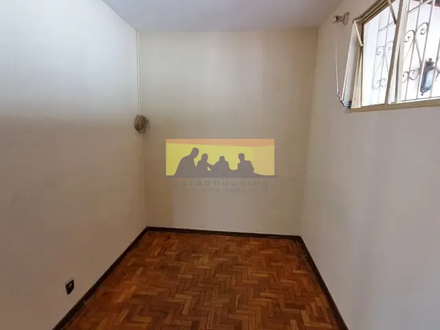 Casa com 450m² 7 quartos e 2 banheiros, para alugar, no bairro Cidade Universitária em Campinas