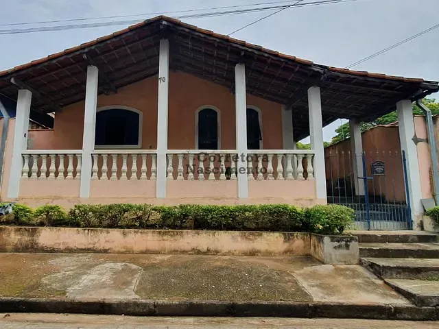 Casa com 1113m² 3 quartos e 3 banheiros, à venda, no bairro Bom Retiro em São José dos Campos
