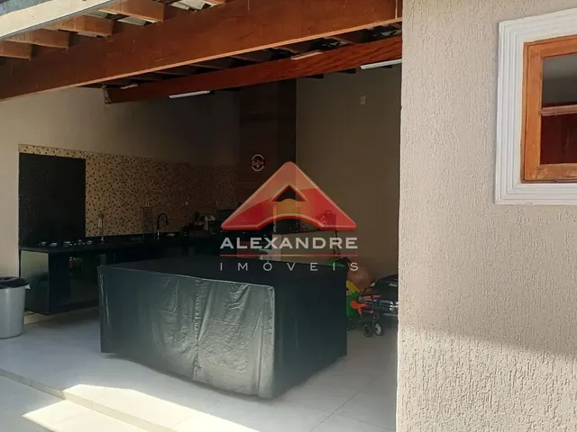 Casa com 143m² 2 quartos e 2 banheiros, à venda, no bairro Jardim Santa Júlia em São José Dos Campos