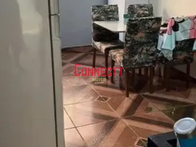 Casa com 210m² 2 quartos e 1 banheiro, à venda, no bairro Geraldo Correia de Carvalho em Ribeirão Preto