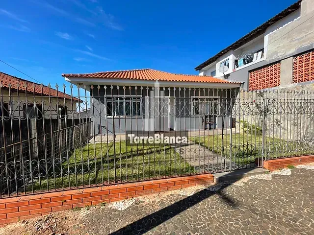 Casa com 396m² 3 quartos e 1 banheiro, para alugar, no bairro Uvaranas em Ponta Grossa