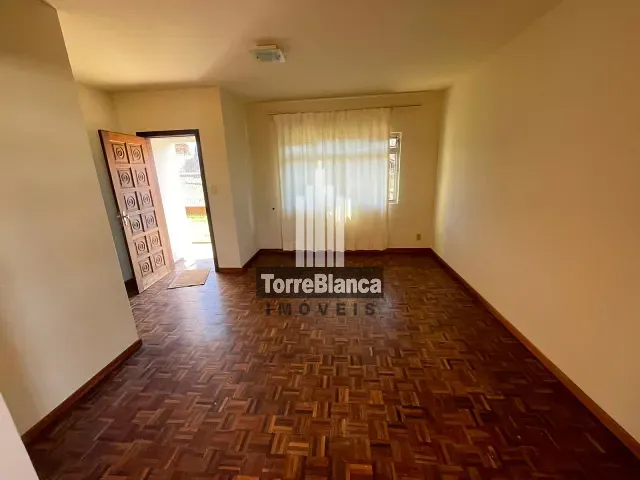 Casa com 396m² 3 quartos e 1 banheiro, para alugar, no bairro Uvaranas em Ponta Grossa