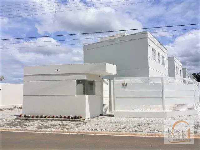 Casa com 300m² 3 quartos e 2 banheiros, à venda, no bairro Vila Loanda em Atibaia