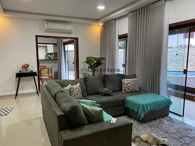 Casa com 497m² 3 quartos e 3 banheiros, à venda, no bairro Horto Florestal em Ubatuba