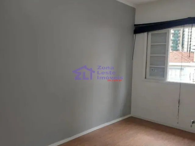 Casa com 300m² 4 quartos e 5 banheiros, para alugar, no bairro Vila Regente Feijó em São Paulo