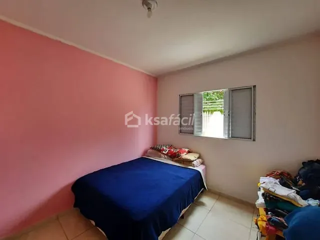 Casa com 85m² 2 quartos e 1 banheiro, à venda, no bairro Tiradentes em Campo Grande