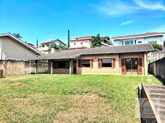 Casa com 611m² 3 quartos e 4 banheiros, à venda, no bairro Nova Gardênia em Atibaia