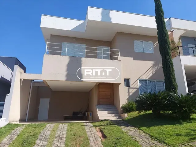 Casa com 300m² 3 quartos e 4 banheiros, para alugar, no bairro Loteamento Residencial Santa Gertrudes em Valinhos