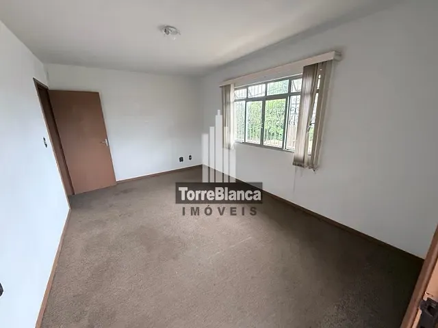 Casa com 206m² 5 quartos e 2 banheiros, à venda ou para alugar, no bairro Orfãs em Ponta Grossa