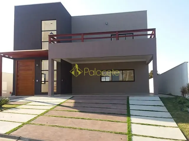 Casa com 402m² 3 quartos e 1 banheiro, à venda, no bairro Alto do Cardoso em Pindamonhangaba