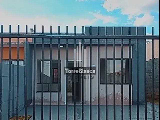 Casa com 48m² 2 quartos e 1 banheiro, à venda, no bairro Cará-Cará em Ponta Grossa