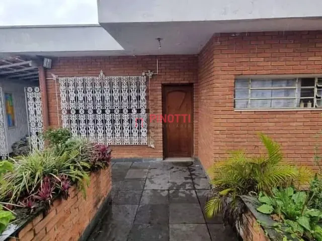 Casa 3 quartos e 3 banheiros, à venda, no bairro Nova Petrópolis em São Bernardo do Campo