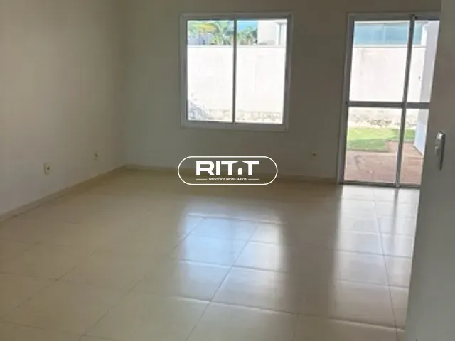 Casa com 214m² 3 quartos e 4 banheiros, para alugar, no bairro Parque Brasil 500 em Paulínia