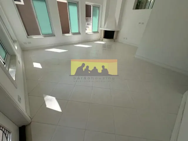 Casa com 740m² 5 quartos e 8 banheiros, para alugar, no bairro Loteamento Alphaville Campinas em Campinas