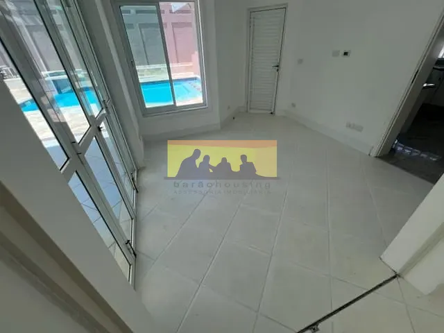 Casa com 740m² 5 quartos e 8 banheiros, para alugar, no bairro Loteamento Alphaville Campinas em Campinas