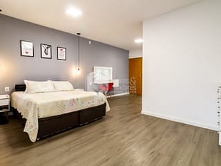 Foto do Casa-Casa tipo para venda em Vila Mangalot com 4 quartos, sendo 1 suíte, 100m²