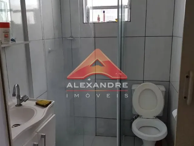 Casa com 125m² 3 quartos e 2 banheiros, à venda, no bairro Parque Novo Horizonte em São José Dos Campos